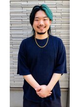 スタイリスト 中村 葵